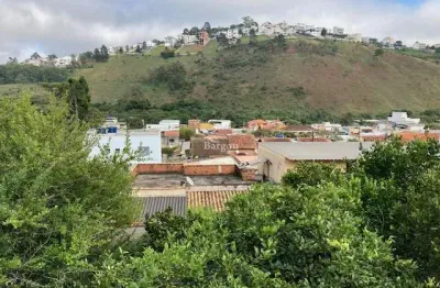 Lote com 750 metros quadrados a venda no bairro marilândia em juiz de fora