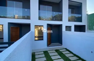 Casas 2 quartos sendo 1 suíte com varanda e área externa 1 vaga a venda no bairro grama em juiz de fora