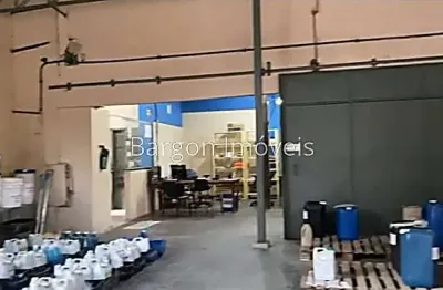 Galpão com 1.800 metros de terreno a venda no bairro carlos chagas em juiz de fora