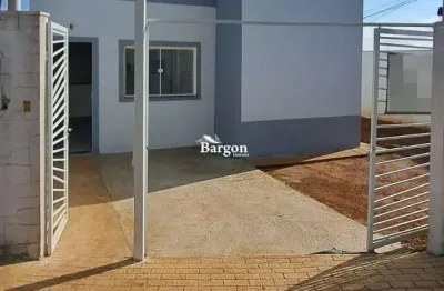 Casa linear com 2 quartos e área externa a venda no residencial renascença em juiz de fora