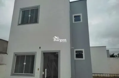 Casa duplex com 2 quartos e área externa a venda no residencial renascença em juiz de fora