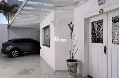 Casa com 5 quartos sendo 3 suítes à venda no condomínio alto dos pinheiros em juiz de fora