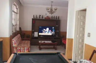 Casa com 5 quartos sendo 2 suítes a venda no bairro granbery em juiz de fora