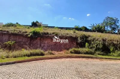Terreno com 427,61m² a venda em condomínio fechado no bairro salvaterra em juiz de fora
