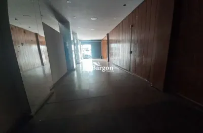 Ponto comercial para alugar na Avenida Doutor Paulo Japiassu Coelho, 343, Cascatinha, Juiz de Fora