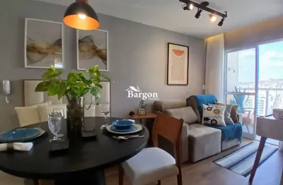 Apartamento quarto e sala mobiliado equipado e decorado, com 1 vaga coberta e privativa, disponível para locação ao lado do Independência Shopping no bairro São Mateus em Juiz de Fora.