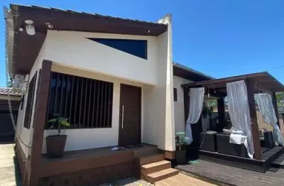 Casa com 2 quartos à venda no São Defende, Criciúma 