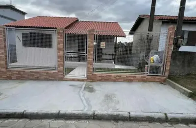 Casa à venda no bairro Lagoa dos Freitas - Balneário Rincão/SC