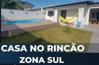 Casa Averbada no Balneário Rincão – Porteira Fechada com Piscina
