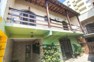 Casa à venda, por R$ 420.00, Centro da Taquara, 3 Quartos e 114m².
