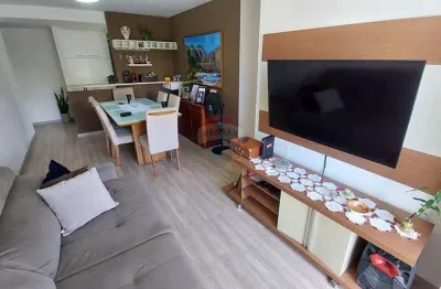 Apartamento - 4 Quartos com Closet e 2 Vagas no Floris Bosque Residencial