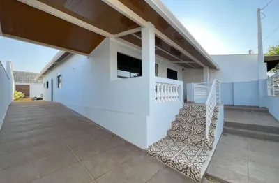 Casa com 3 quartos à venda no Jardim Cândida, Araras 