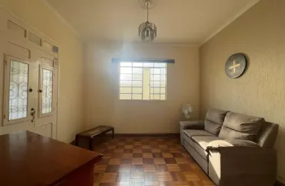 Casa com 3 quartos à venda na Rua Tiradentes, Centro, Araras