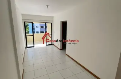 Apartamento com 2 quartos à venda na Rua das Araras, 1123, Imbuí, Salvador