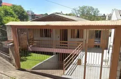 Casa com 3 quartos à venda no São Cristóvão, Caxias do Sul 