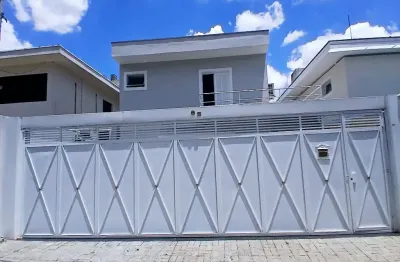 Casa a venda com 250 m² - alto da boa vista - 4 dormitorios e 3 vagas