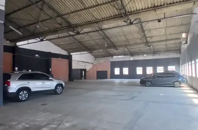 Galpão industrial / logístico para locação — 1.500 m² (superior)