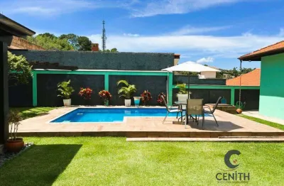 Aconchegante casa com 3 suítes, mobiliada, piscina, churrasqueira, lazer!
