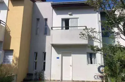 Casa com 02 suítes e rica em planejados - condomínio viva vida