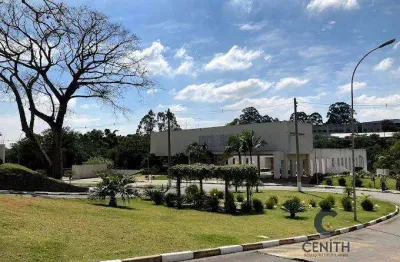 Casa com 02 suítes com corredor lateral no condomínio viva vida - 450 mil