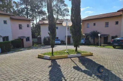 Casa em condomínio recanto dos pinheiros, 2 dormitórios, quintal, armários!