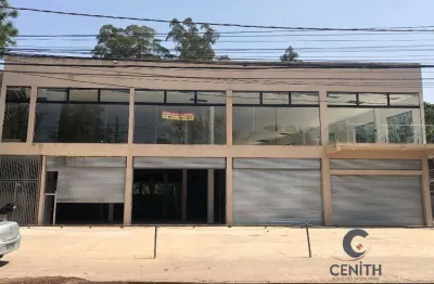 Amplo salão comercial com 800 m² em localização estratégica na granja viana