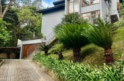 Maravilhosa casa em terreno de 5.000m² no condomínio parque primavera