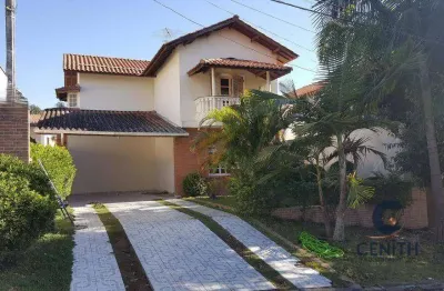 Casa com 3 dorms/1sts, planejados, gourmet - ampla e aconchegante