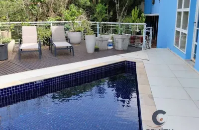 Casa alto padrão com 280m2 e 4 suítes, deck c/ piscina - cond. são paulo 2