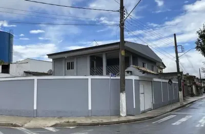 Casa com 03 dormitórios para locação - jardim são vicente - km26 cotia