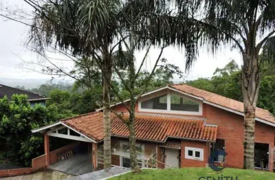 Casa com vista deslumbrante e integração à natureza no parque das artes!