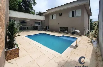 Casa ampla com 420m2 e 03 suítes, lazer privativo e vista livre - transurb