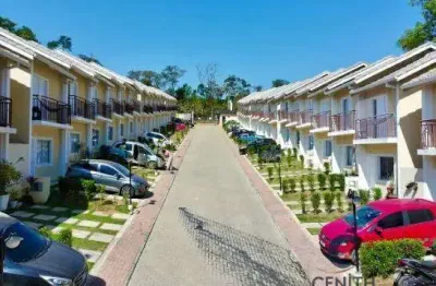 Casa à venda em condomínio com 02 dormitorios, quintal - km26 cotia