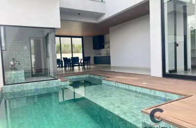 Casa alto padrão em condomínio com 4 suítes, lazer privativo - granja viana