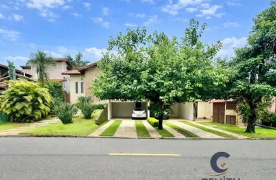 Casa à Venda 4 dorms / 2 suítes, 90% TÉRREA, salão festas gourmet, piscina!