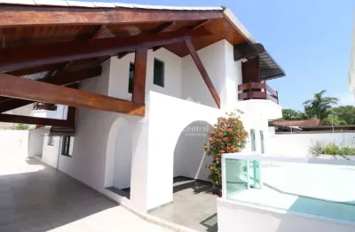 Casa com 3 quartos à venda na Centro, 01, Centro, Peruíbe