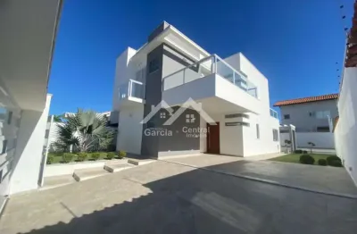 Casa com 4 quartos à venda na Icaraiba, 101, Jardim Icaraíba, Peruíbe