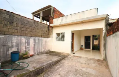 Casa com 2 quartos à venda na São José, 421, Estancia São Jose, Peruíbe