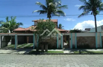 Casa com 5 quartos à venda na Maria Helena Novaes, 75, Estância Balneária Maria Helena Novaes, Peruíbe