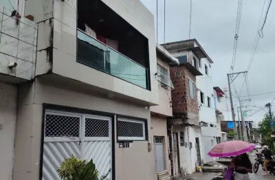 Casa com 3 quartos à venda na Rua Lupércio, 128, Brasília Teimosa, Recife