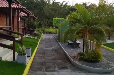 Vendo casa em gravatá, com 3 quartos e mesanino no prive mont serrat