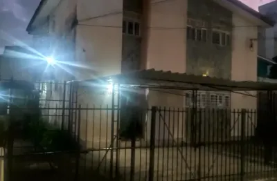 Vendo excelente apartamento térreo em jardim atlântico com 4 quartos