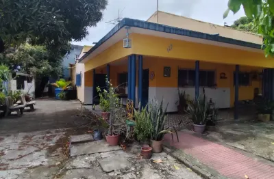 Vendo Casa na Imbiribeira com 4 quartos proximo a Lagoa do Araç á