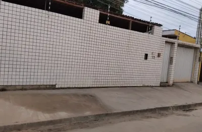 Vendo excelente casa no janga com 5 quartos, 5 banheiros e 4 vagas