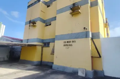 Alugo apartamento com 3 quartos, sendo 1 suite, 2 banheiros, 1 vaga