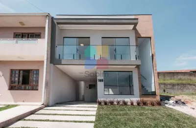 Sobrado em Condomínio para Venda em Campo Largo, São Marcos, 3 dormitórios, 1 suíte, 3 banheiros, 2 vagas