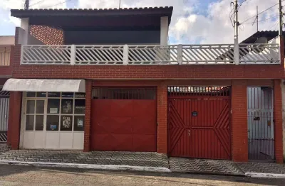 Sobrado c/ 5 quartos, 5 vagas / 750m² ac + 3 casas de alugueis (renda)