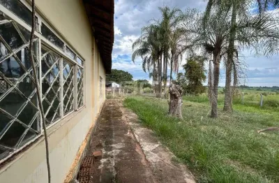 Chácara para alugar no jardim tangará, são carlos: 3 dormitórios e ampla área de lazer!