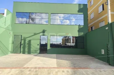 Ponto comercial com 6 salas e 4 banheiros no jardim macarengo, são carlos
