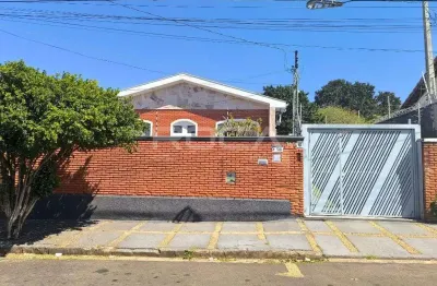 Casa comercial para alugar na vila prado, são carlos - espaçosa e bem localizada!